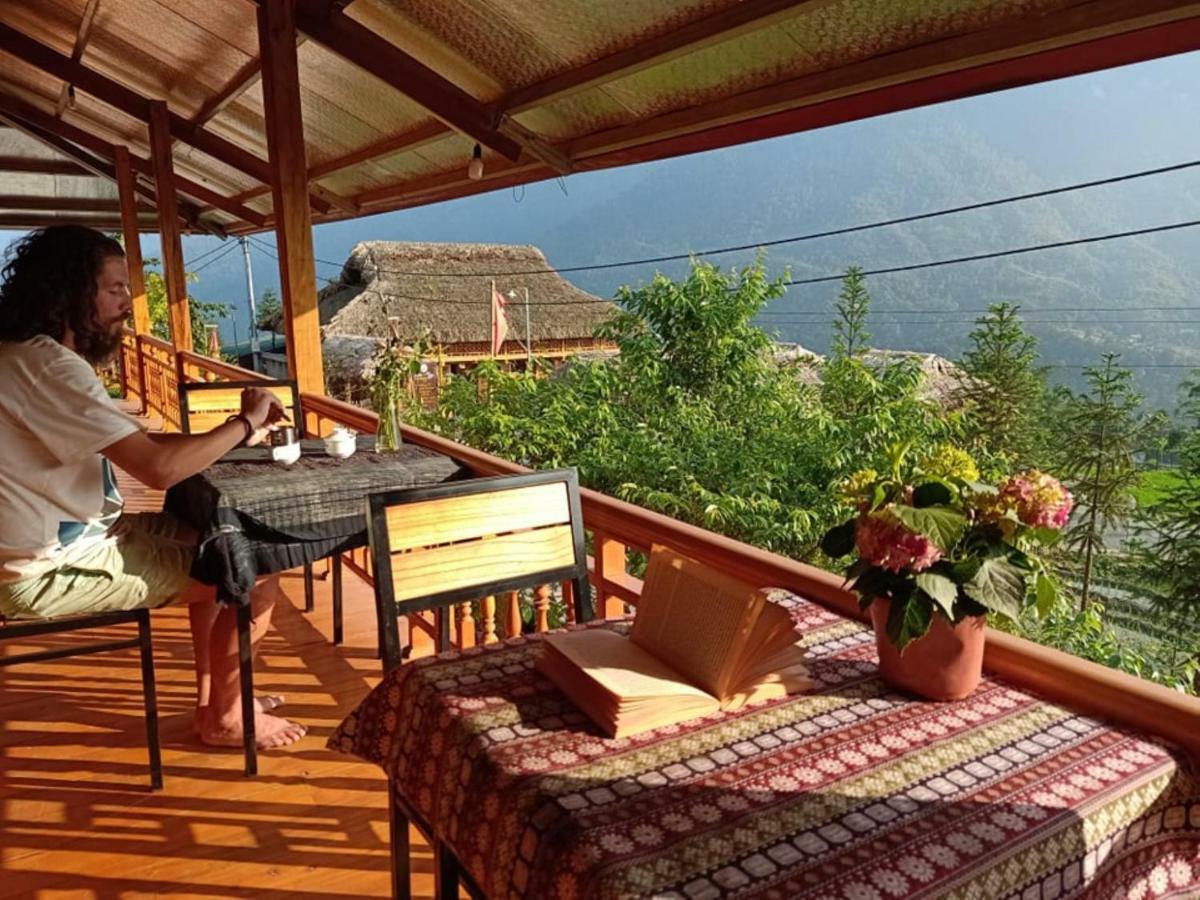Lenh'S Family House Bed and Breakfast Sapa Exteriör bild